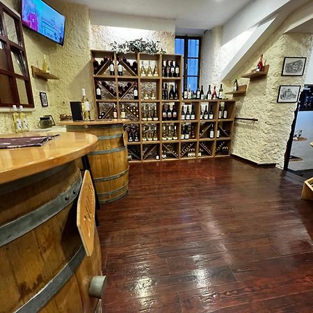 Patche Residence - A Wine Cellar Hideaway In The Historic Home Of Revolutionary Metodi Patche Ohrid Kültér fotó